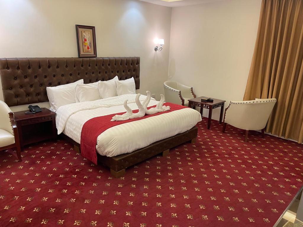 Madison Hotel Amman Exterior photo